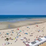 2 Bedroom Amazing In Ostende