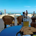 2 Bedroom Amazing In * Ostende