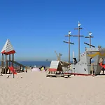 2 Bedroom Amazing In *