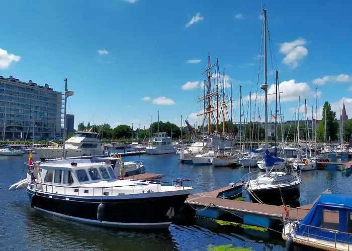 2 Bedroom Amazing In * Oostende